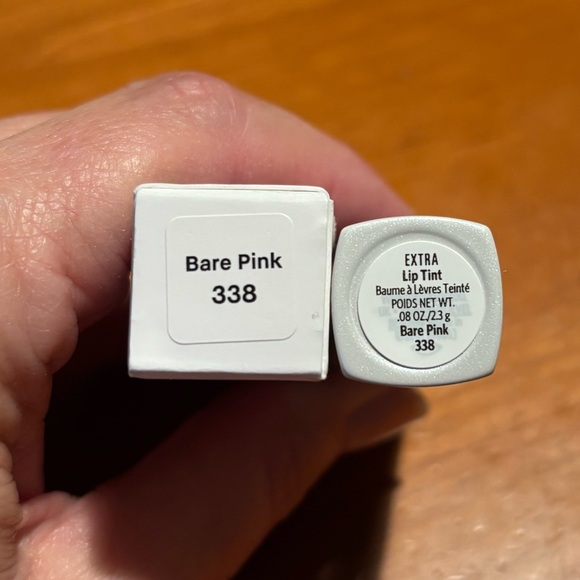 Bobbi Brown Extra Lip Tint Lip Balm Bare Pink - Picture 7 of 16